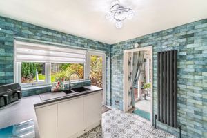 Photo 19- click for photo gallery